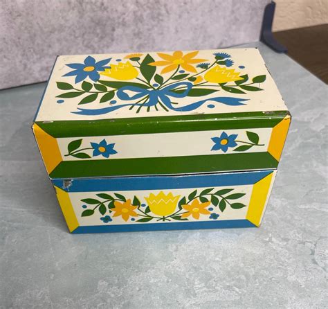 Vintage Retro Metal Recipe Box Flowers Floral Syndicate MFG 